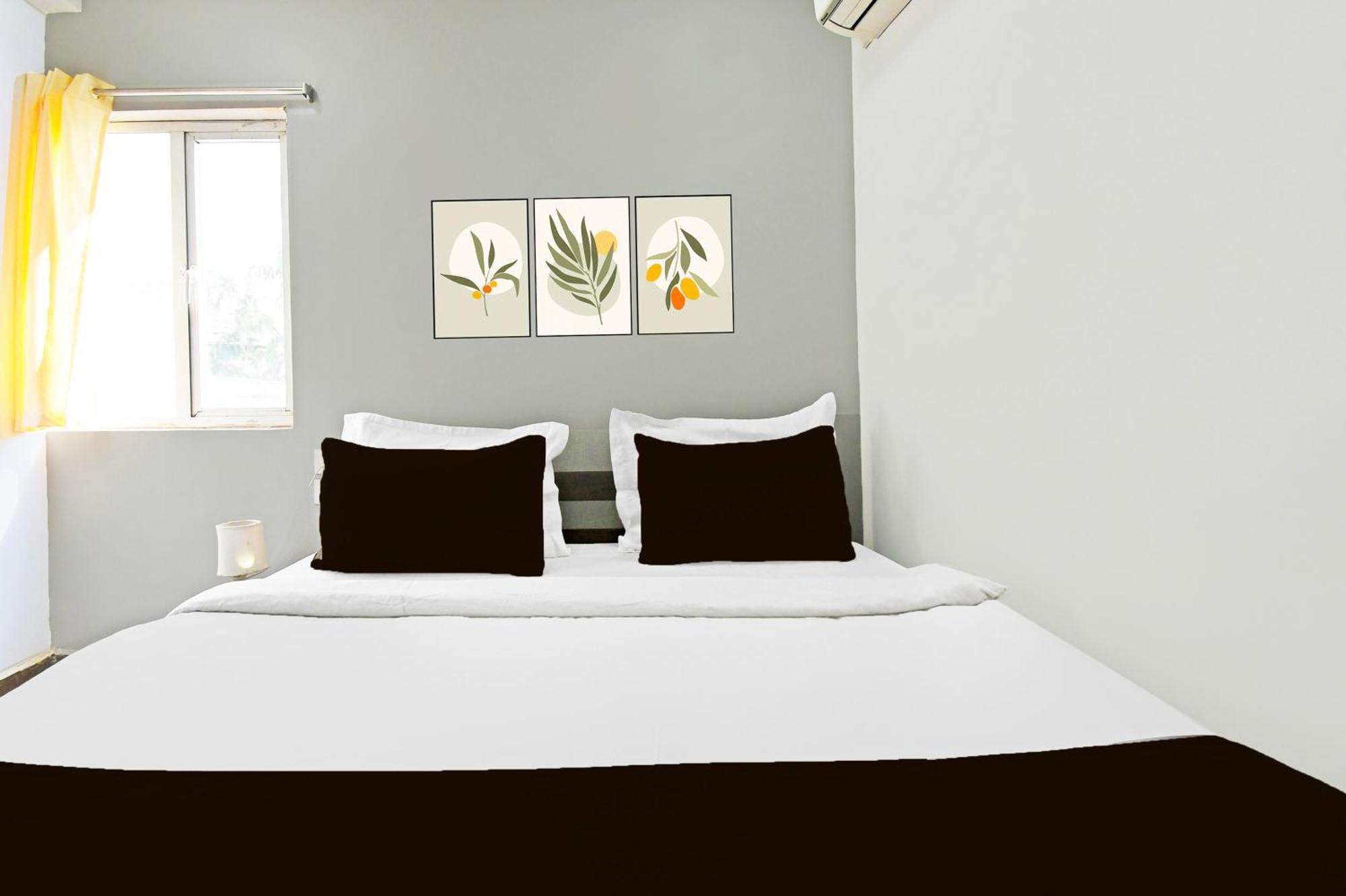 Super Townhouse Mancheswar Industrial Estate Hotel Бхубанешвар Екстериор снимка