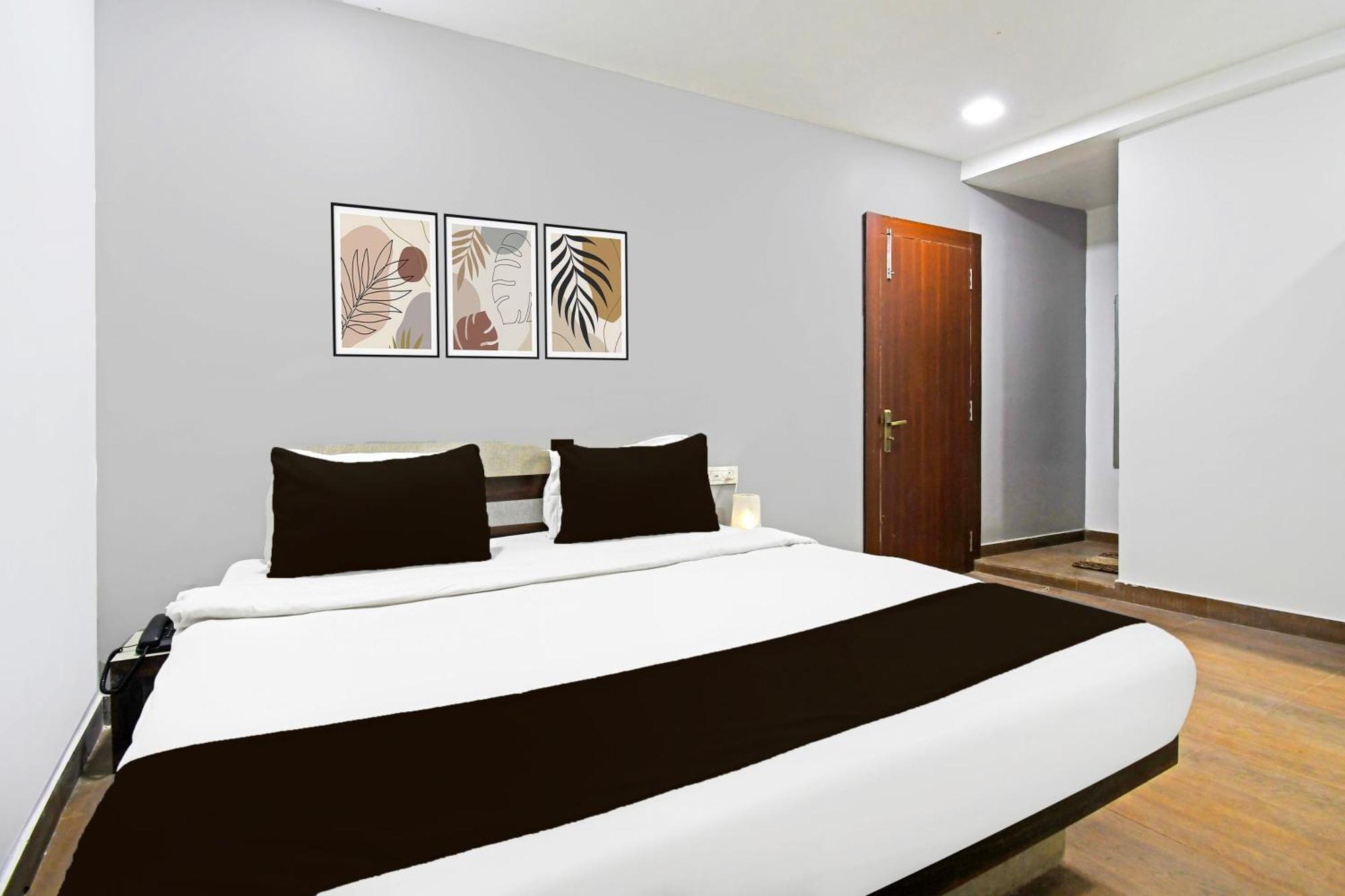 Super Townhouse Mancheswar Industrial Estate Hotel Бхубанешвар Екстериор снимка