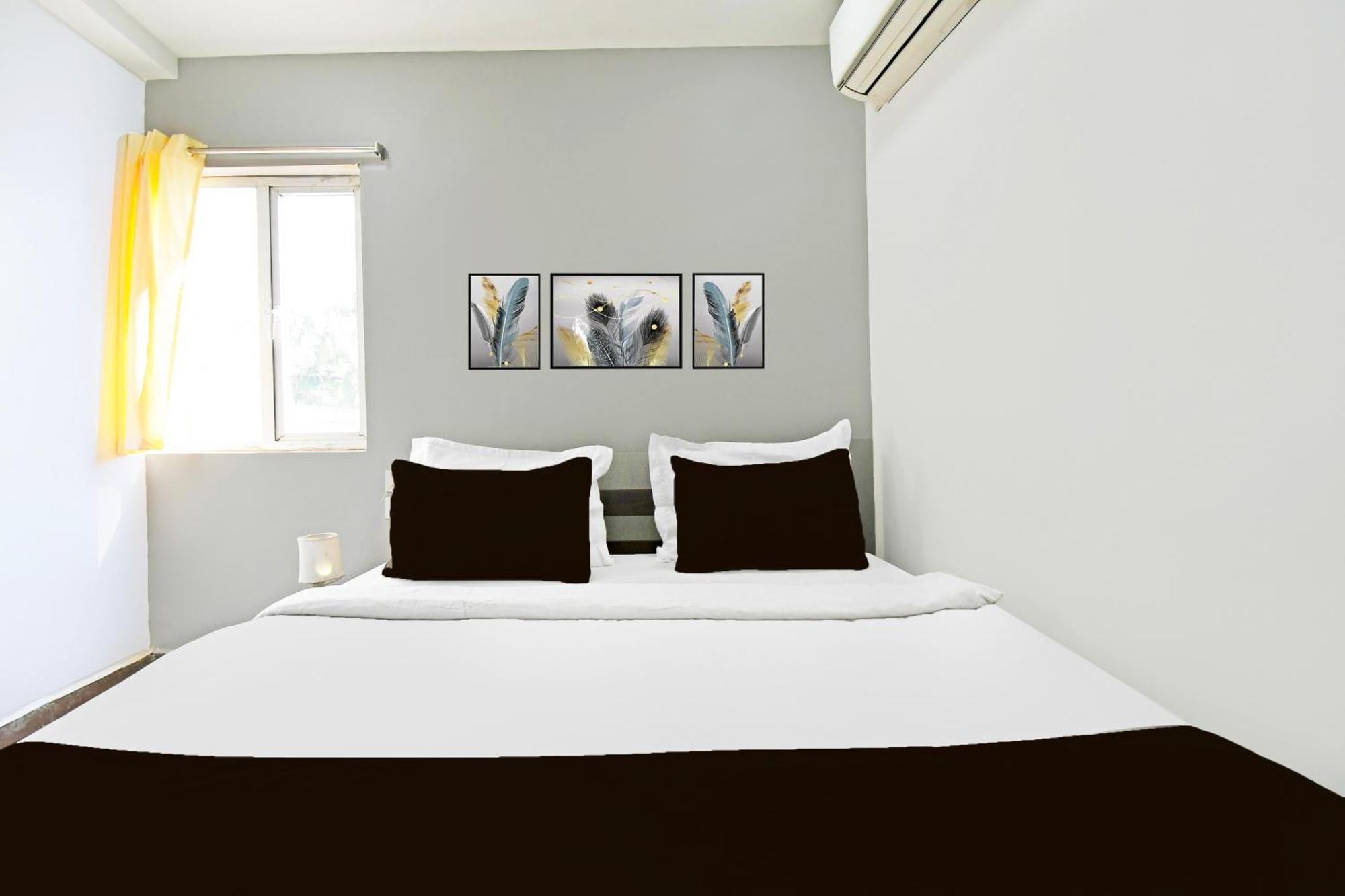 Super Townhouse Mancheswar Industrial Estate Hotel Бхубанешвар Екстериор снимка